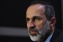 عضو بالمجلس الوطني السوري يستبعد وجود ضغوط عربية وراء استقالة «الخطيب»
