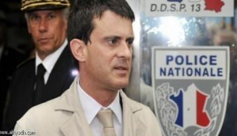 وزير الداخلية الفرنسي : طعن الجندي قد يكون عملا ارهابيا