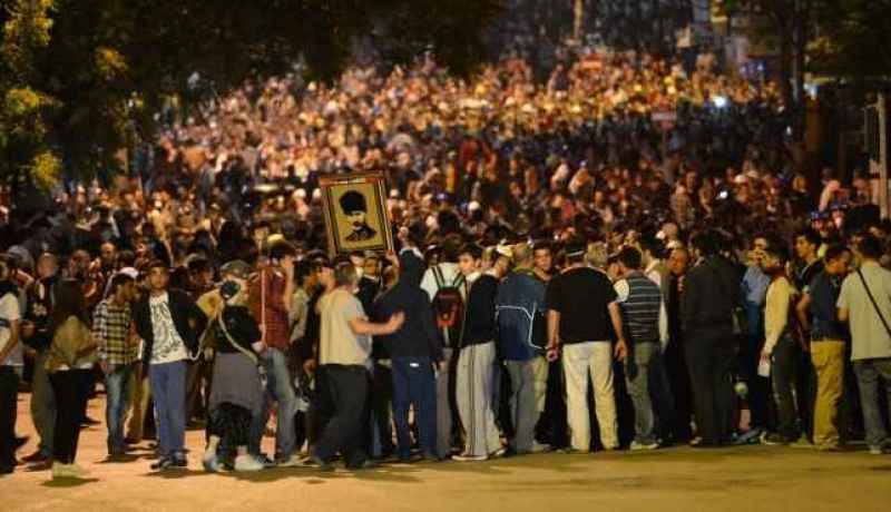 يهود تركيا قلقون بعد أن ربط مسؤول يهود الشتات بالاحتجاجات