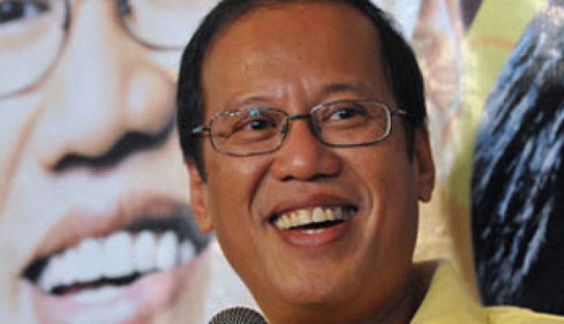 رئيس الفلبين: البلاد تشهد كارثة قومية بسبب الإعصار بوفا