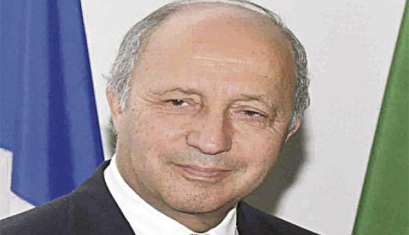 فابيوس يعتبر أن رفع الحظر المفروض على الأسلحة إلى سوريا الخيار الوحيد أمام الاتحاد الاوروبي