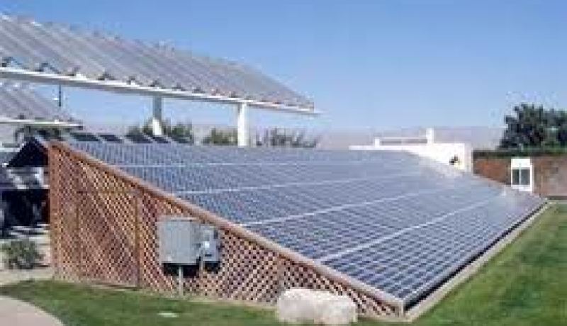 استفادة أكثر من 100 عائلة من البدو من أجهزة الطاقة الشمسية خلال الثلاث سنوات الأخيرة ببشار