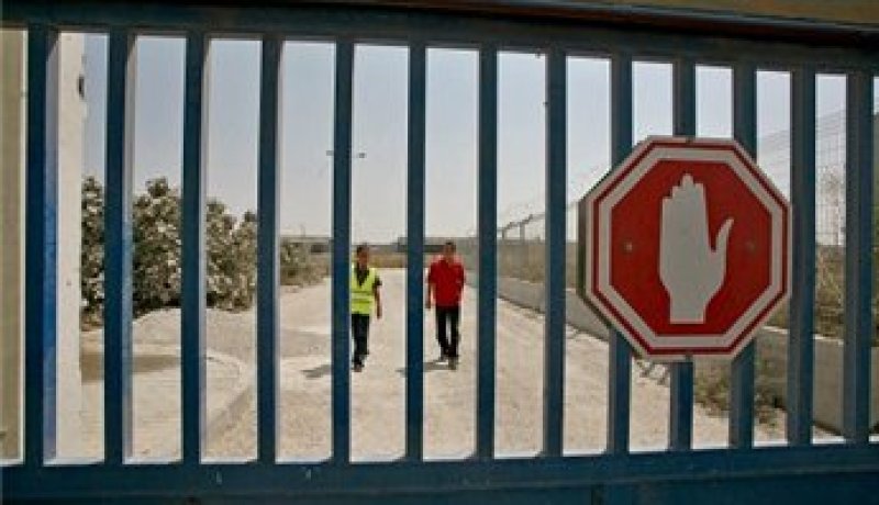 قوات الاحتلال الاسرائيلي تغلق معابر غزة لليوم الرابع على التوالي