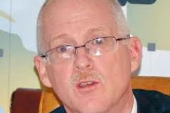 قائد أفريكوم يزور مقر لجنة الاركان العملياتية المشتركة بالناحية العسكرية السادسة بتمنراست