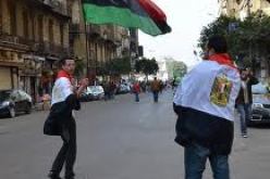 ليبيا ترحل 126 مصريا بدعوى إصابتهم بالكبد الوبائي