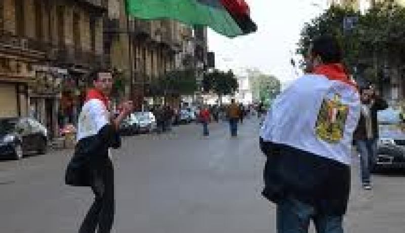 ليبيا ترحل 126 مصريا بدعوى إصابتهم بالكبد الوبائي
