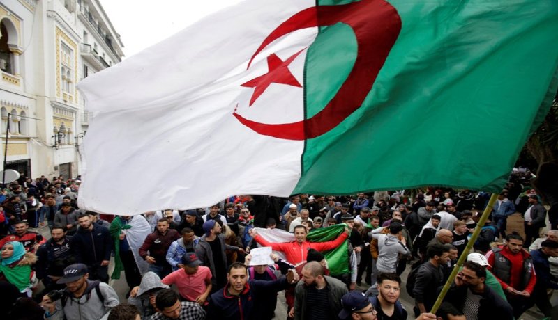 الحراك الشعبي وتجدّد التضامن الجزائري
