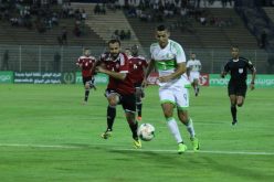 طاقم تحكيم مصري لإدارة مباراة الخضر أمام ليبيا