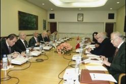 الجزائر و البيرو عازمتان على تعزيز تعاونهما الثنائي