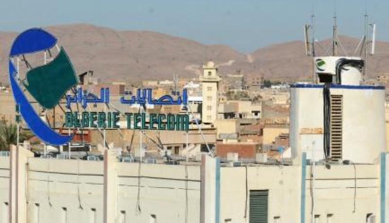 التخلص من الكوابــل الهاتفية وتعويضها بـــــالألياف البصريـــة مطلع أكتوبـــــــر