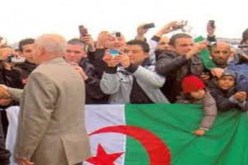 ''الخضر'' صنعوا الحدث في مطار ماتز.. الزغاريد دوّت في المطار والفرنسيون ''مافهموا والو''