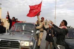 نظام القذافي‮ ‬يتهم جزائريين بالوقوف وراء مجازر ليبيـا