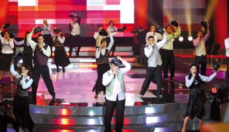 جولة إلى فرنسا لطلاب ''ألحان وشباب''