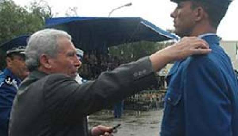 العقيد تونسي يحيل إطارات مدرسة “شاطوناف” على العدالة