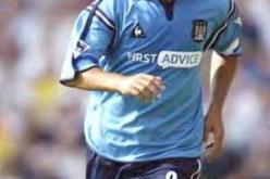 علي بن عربية: ''هجومنا ضعيف ودفاعنا مهلهل وصايفي يجب أن يكون أساسيا''