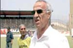 عليق منذ أمس بفرنسا للتعاقد مع المدرب نوال توسي : حمدود يغادر اتحاد العاصمة ويلتحق بتدريبات بارادو