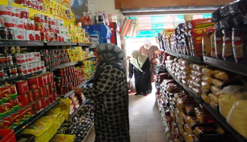 غياب قانون للمناوبة وراء أزمة التموين بالمواد الغذائية خلال الأعياد