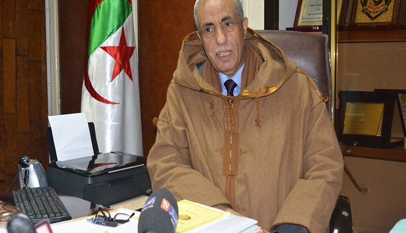 عليوي يتهم فرنسا باستغلال الجزائر اقتصاديا واعتماد الذهنية الكولونيالية تجاهها