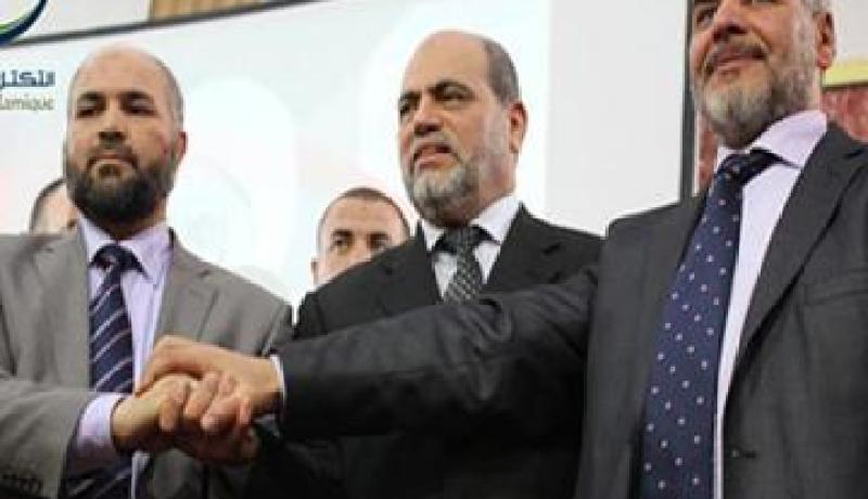 قادة تكتل الجزائر الخضراء يؤكدون عزمهم على المشاركة في إنجاح الانتخابات المحلية القادمة