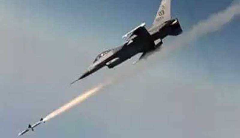 مقتل وإصابة 26 عنصر من تنظيم داعش ببلدة النوفلية الليبية في غارة لطائرة حربية