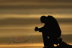 تنغلق على نفسك فتصبح التعاسة رفيق دربك