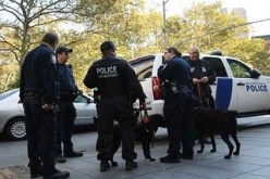 طرد ضابط شرطة بعد تعليقات عن أوباما وزوجته