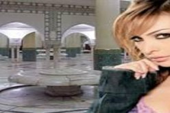 أمل حجازي‮ ‬تستفز مشاعر المسلمين وتصوّر‮ ''‬كليب‮'' ‬في‮ ‬باحة مسجد بالمغرب