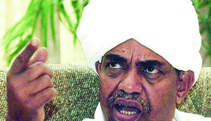 البشير خاف من حضور الإفتتاح