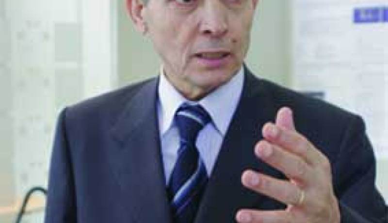 ‮''‬داتاشو‮'' ‬البروفيسور لا‮ ‬يٌعجب الوزير