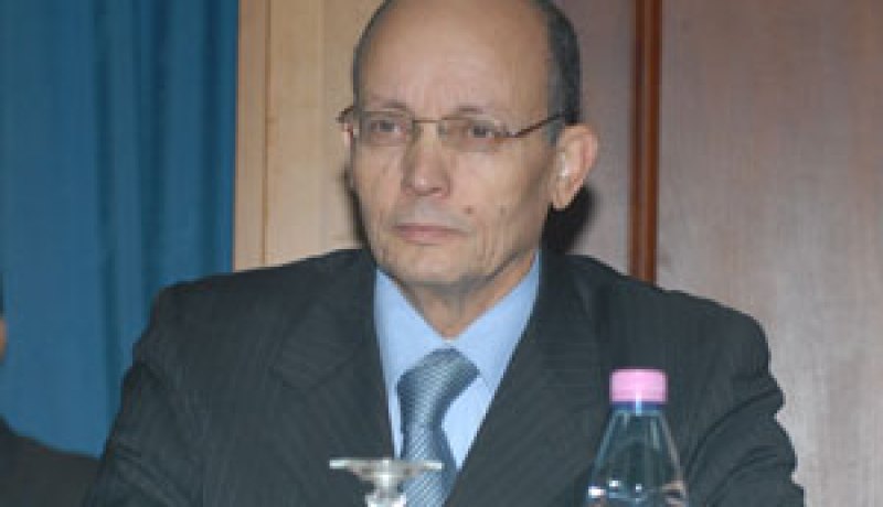 تو يغضب من التلفزيون على المباشر