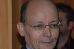 تو يرغب في صحفيين مختصين