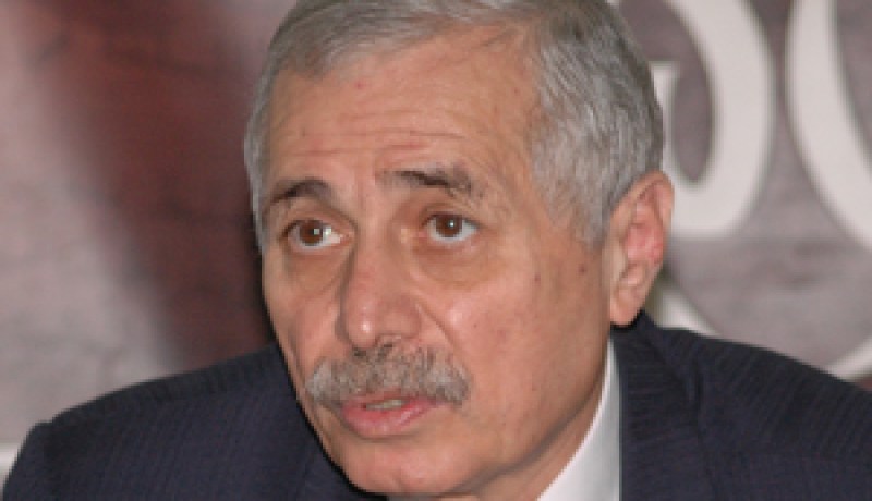 الزاوي يكرم السفير الفلسطيني