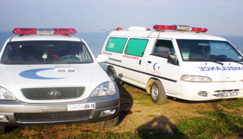 امرأة تضع مولودها داخل سيارة إسعاف بتيارت