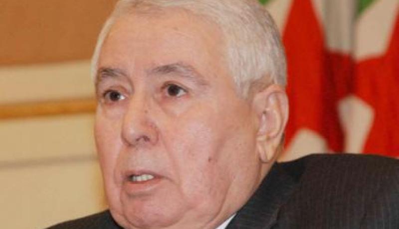 بن صالح يحضر مراسم تشييع جثمان الأمير نايف ممثلا لرئيس الجمهورية