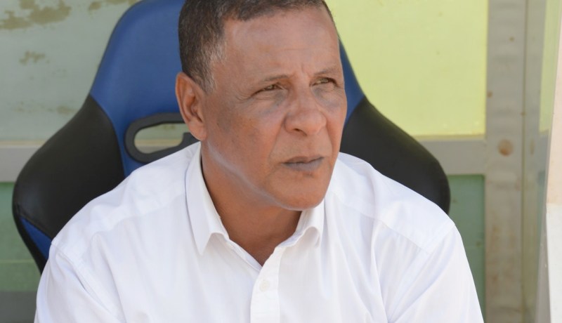 عمراني يؤجل التوقيع بسبب شكاوى اللاعبين.. والترجي التونسي يطلب خدماته