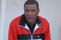 أكد مطالبته لعمراني بالبقاء، عليق يصرح: مكن جدا أن نتعاقد مع مدرب أجنبي وآخر محلي