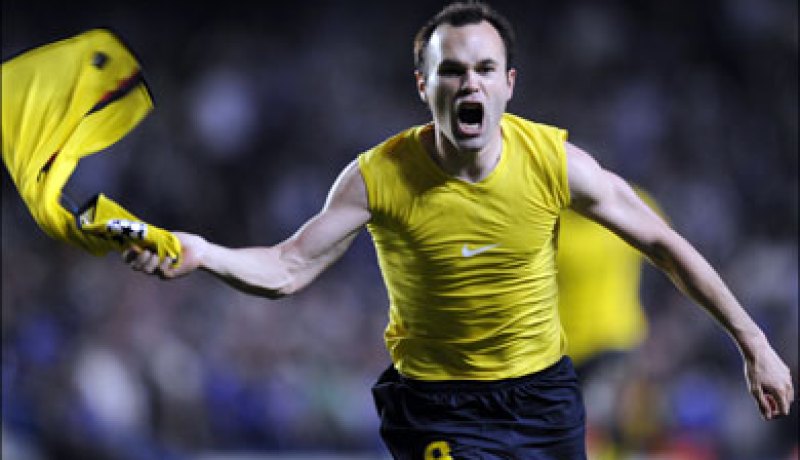 مونديال 2010: انييستا يواصل التدريبات منفردا الونسو لم يكمل الحصة التدريبية بسبب الإصابة