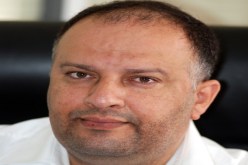 ‮''‬أبو زيد أطلق سراح الرهائن الثلاثة لفتح باب المفاوضات مع باريس وضمان أمن عناصره في‮ ‬المنطقة‮''‬