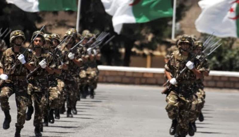 تخرج تسع دفعات بالمدرسة التطبيقية لمصالح الصحة العسكرية بسيدي بلعباس