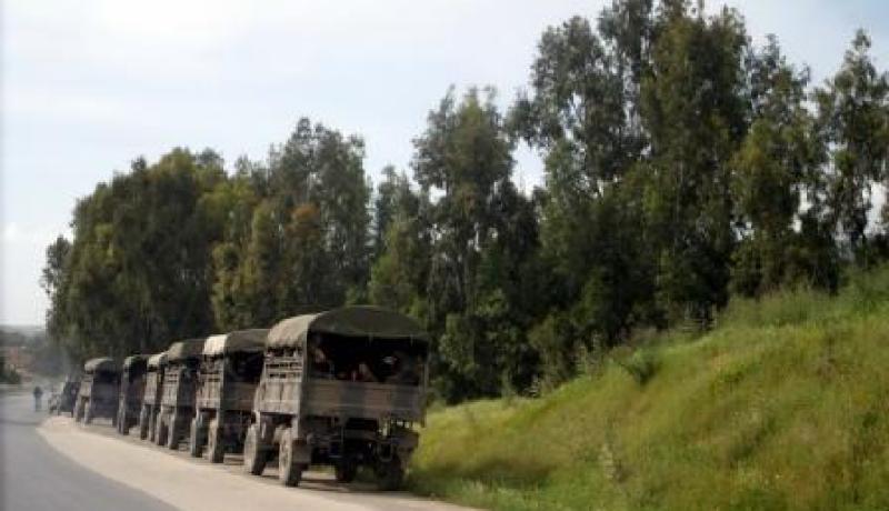 الجيش يمشّط  محور عمال- البويرة لمطاردة الإرهابيين