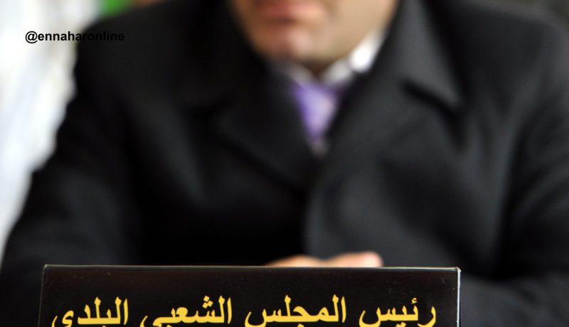 رئيــــس سابـــــق لبلديــــة عــــين البيــــة يـــــــبرم صفقــــة مشبوهـــــة بقيمــــــة 536 مليــــــون في وهـــــران