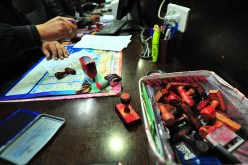 إيقاف أمناء عامين ورؤساء مصالح وإداريين تاجروا في الوثائق الإدارية