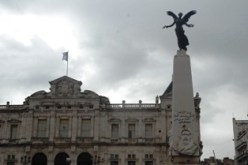 جاسوس فرنسي يخترق اجتماعا رسميا مغلقا بوهران