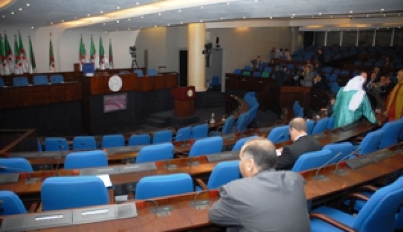 نواب المجلس الشعبي الوطني يشرعون في مناقشة مشروع قانون البلدية