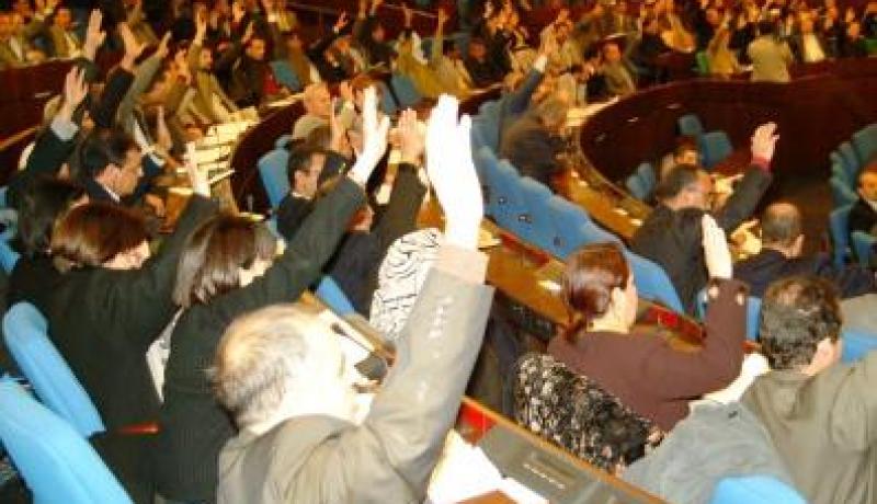 نواب ومقاولون نهبوا أكثر من 20 مليار لإنجاز سدود وهمية