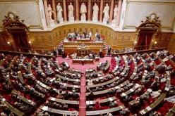 النواب الفرنسيون يقررون تمديد حالة الطوارئ