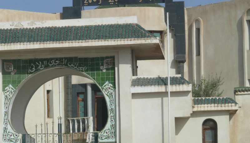 عضو بالمجلس الولائي يعتدي بالضرب على مريض بالسرطان في مستشفى بخنشلة