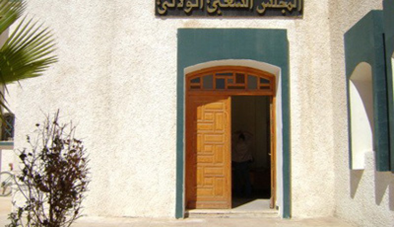التحقيق مع رئيس المجـلس الولائي حول أسبــاب محاولـــة لطفــي الإنتحــار حرقــا