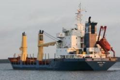 الأمن يحقق مع صاحب شحنة الخشب التي اختطفها القراصنة