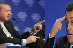 رئيس الوزراء التركي يصف ساركوزي بالعنصري